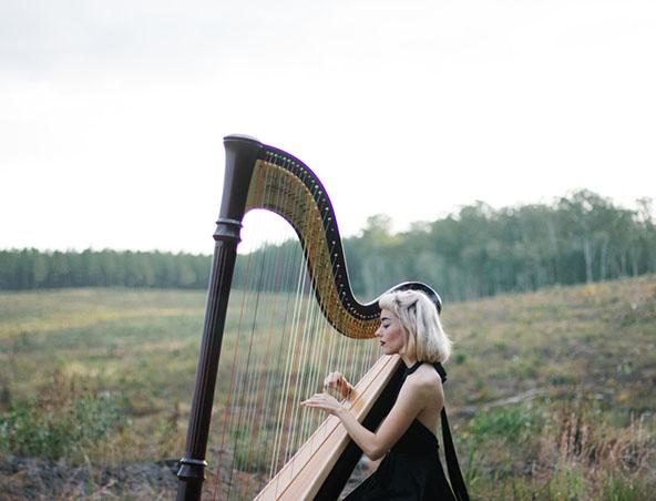 Brisbane Harpist - Wedding Harp - Musicians